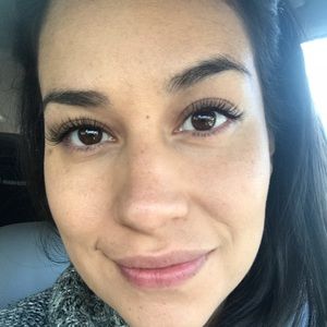 Meet your Posher, Natalie